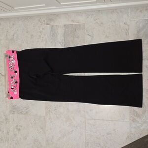 PINK Victoria's Secret Yoga Pants Size M Color Black